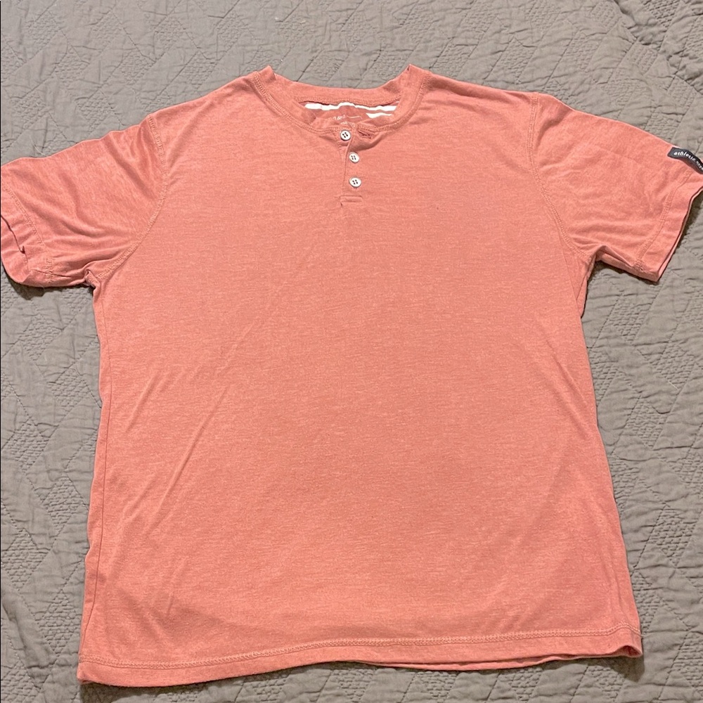 PD&C Men's Short Sleeve Henley in light pink